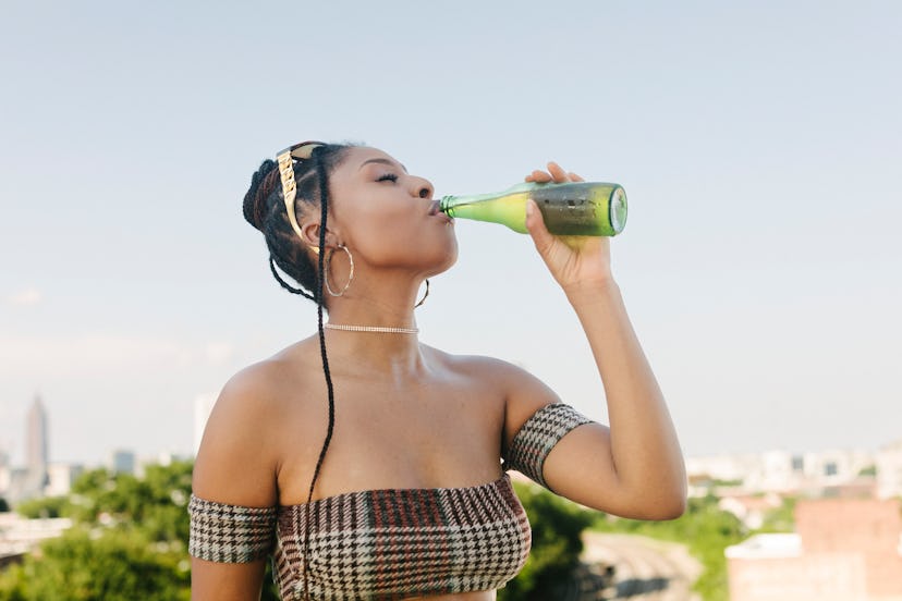 Here are 40 fun drinking games for birthday parties.