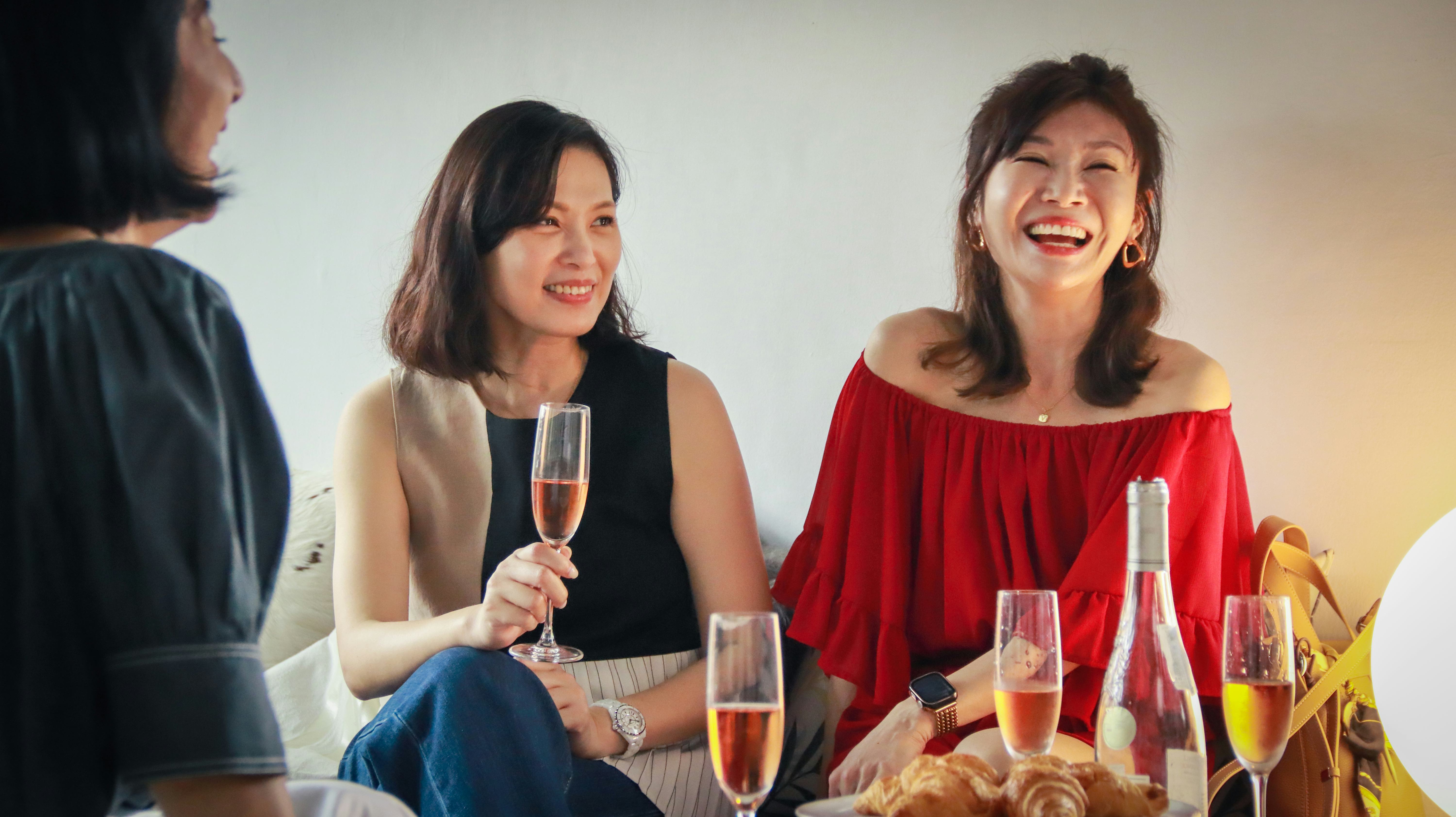 These 40 bachelorette party drinking games are super fun.