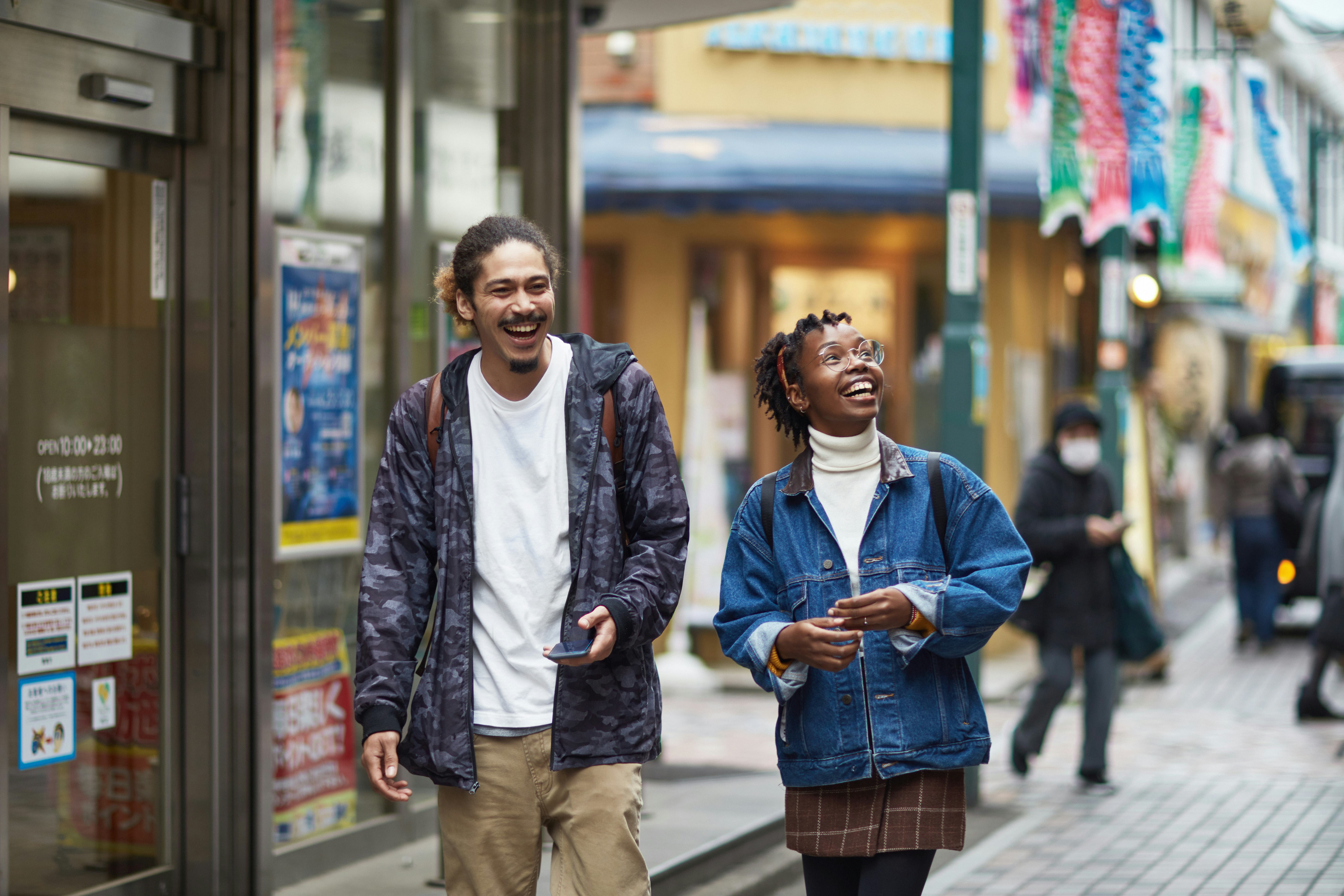 Gemini would have so much fun in Tokyo.