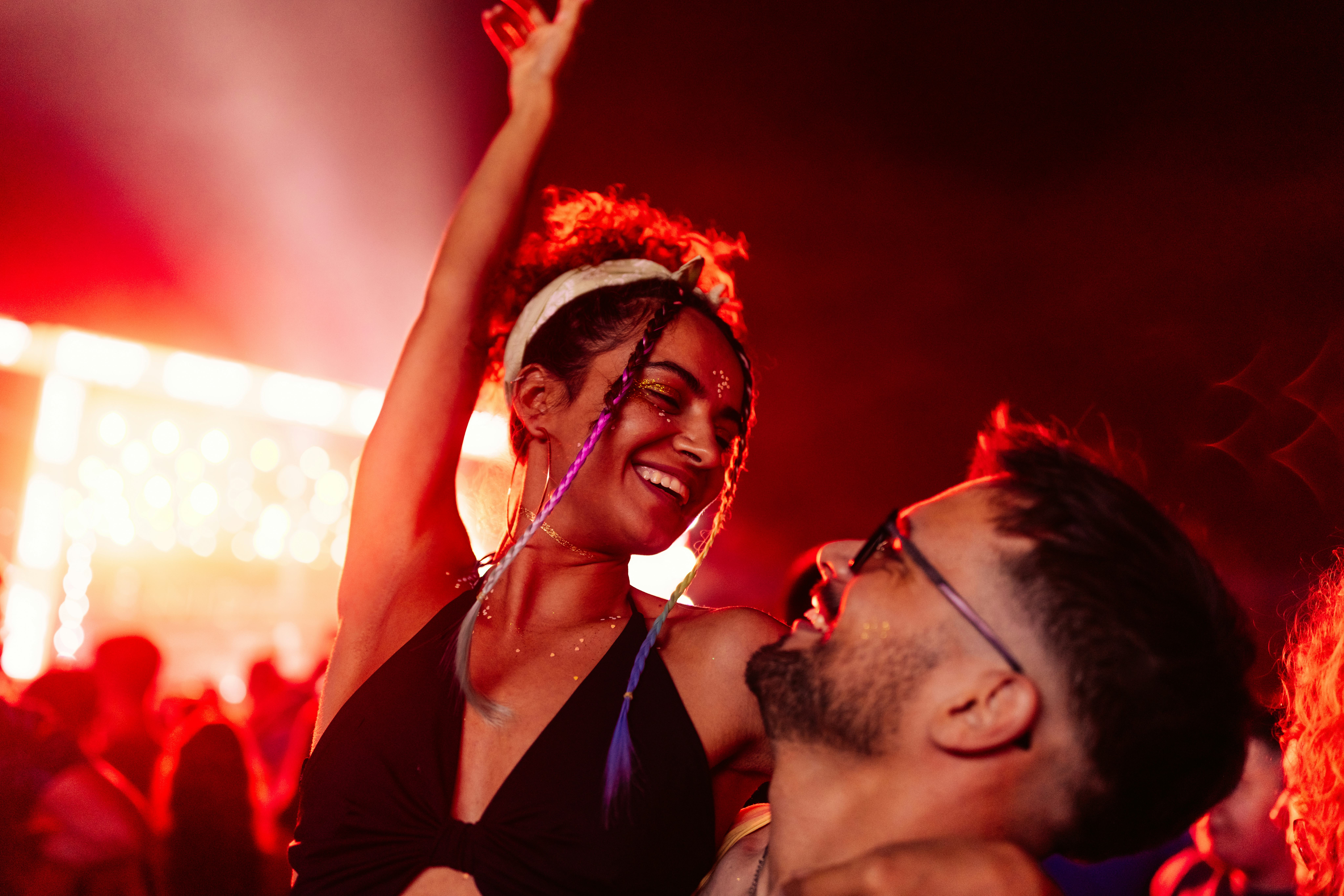 These are the best cool Instagram captions for concerts.