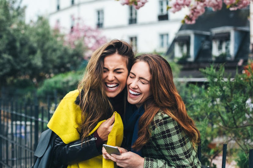 These are the best short funny Instagram captions.