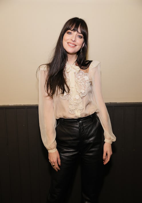 Dakota Johnson bangs