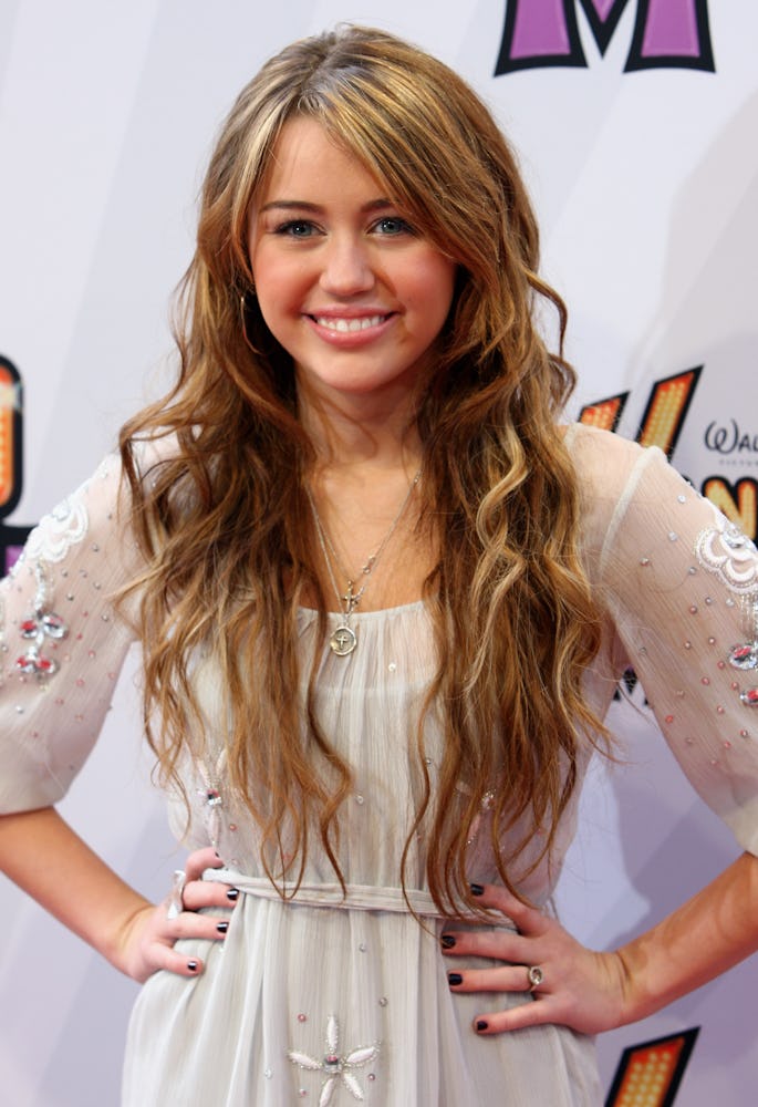 Miley Cyrus at Hanna Montana movie premiere