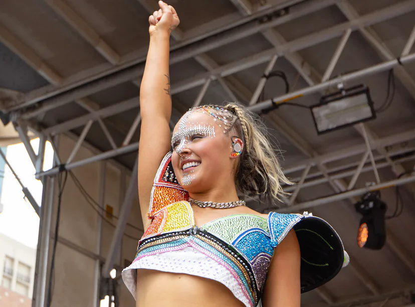 JoJo Siwa's teddy bear arm tattoo is apparently a teaser for her album art.