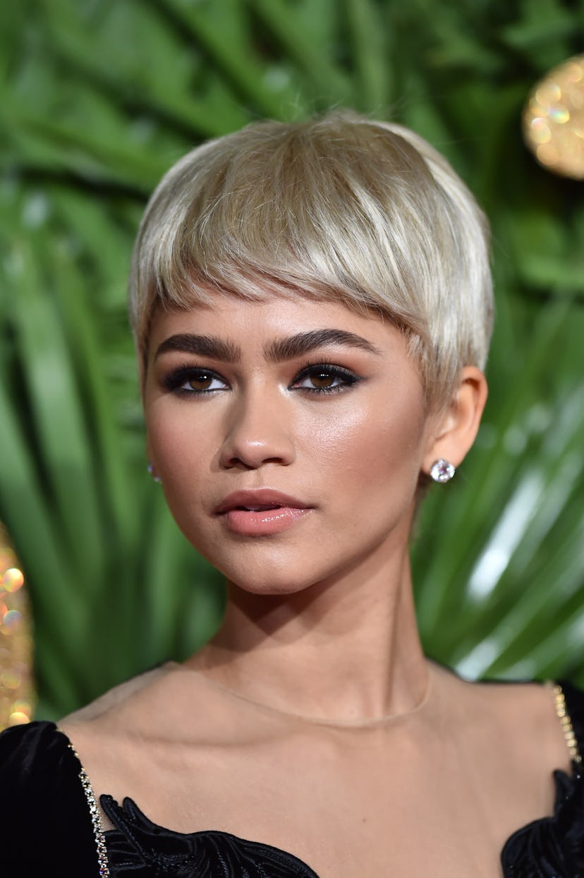 Zendaya wore a platinum blonde pixie at the 2017 Fashion Awards.