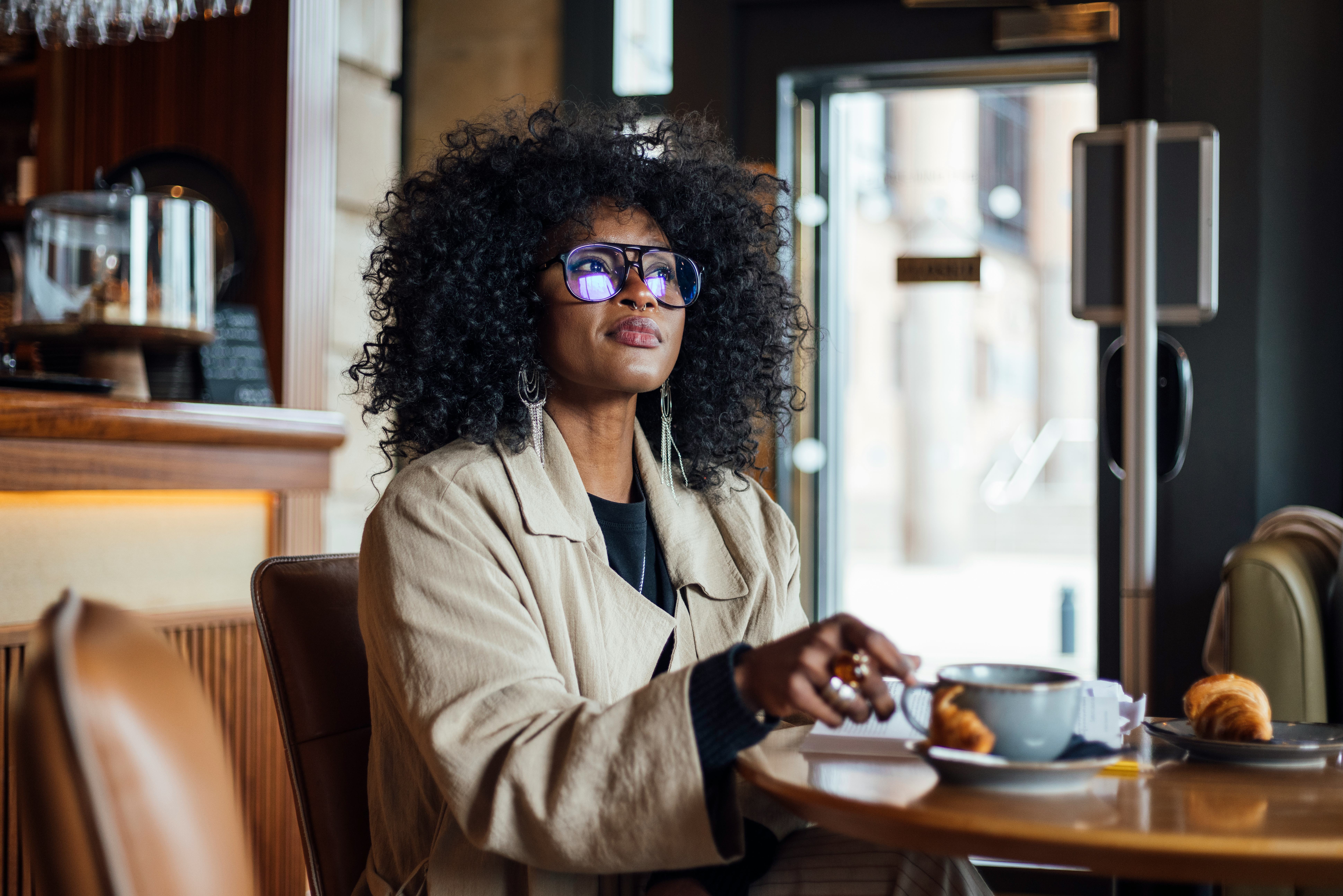 Scorpios are very &ldquo;black cat."