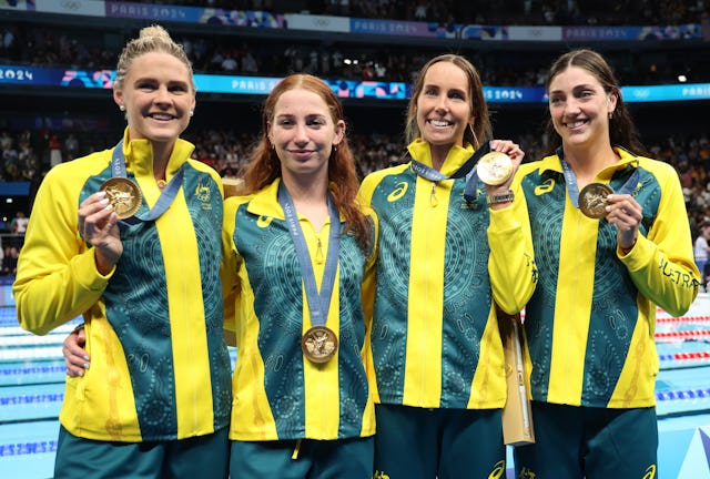 Gold Medalists, Mollie O'Callaghan, Shayna Jack, Emma McKeon and Meg Harris of Team Australia pose w...