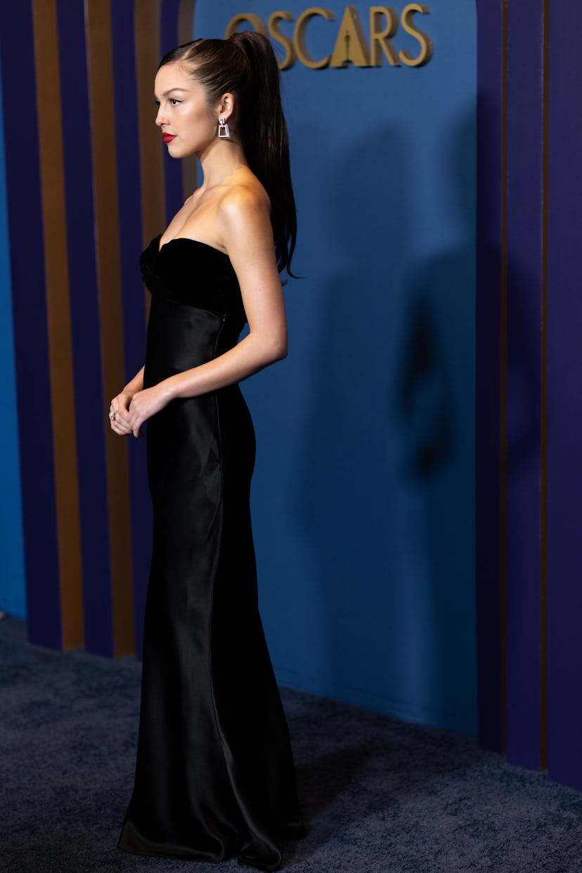 Olivia Rodrigo, on the red carpet at the Academy of Motion Picture Arts and Sciences