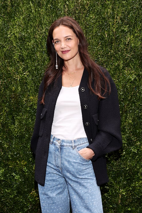 Katie Holmes loose jeans