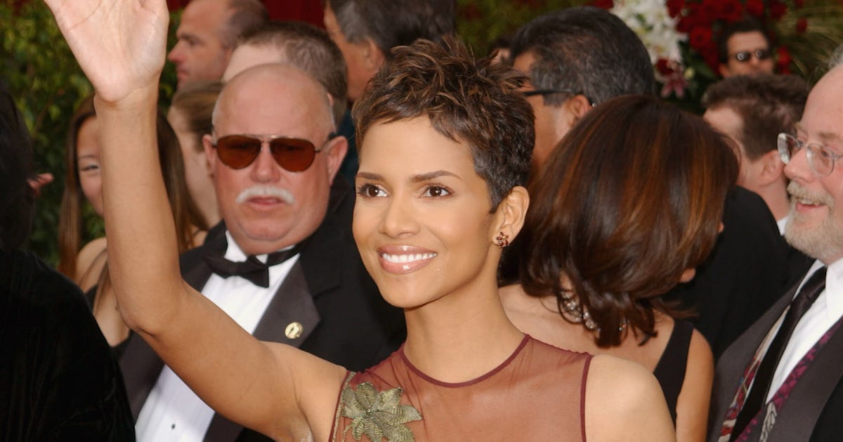 How Halle Berry Brought Pageant Girl Style to the Red Carpet
