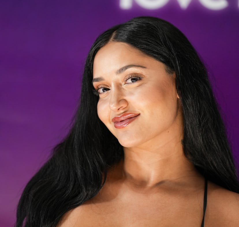 Leah Kateb from 'Love Island USA' shut down a rumor she was a bully during high school.