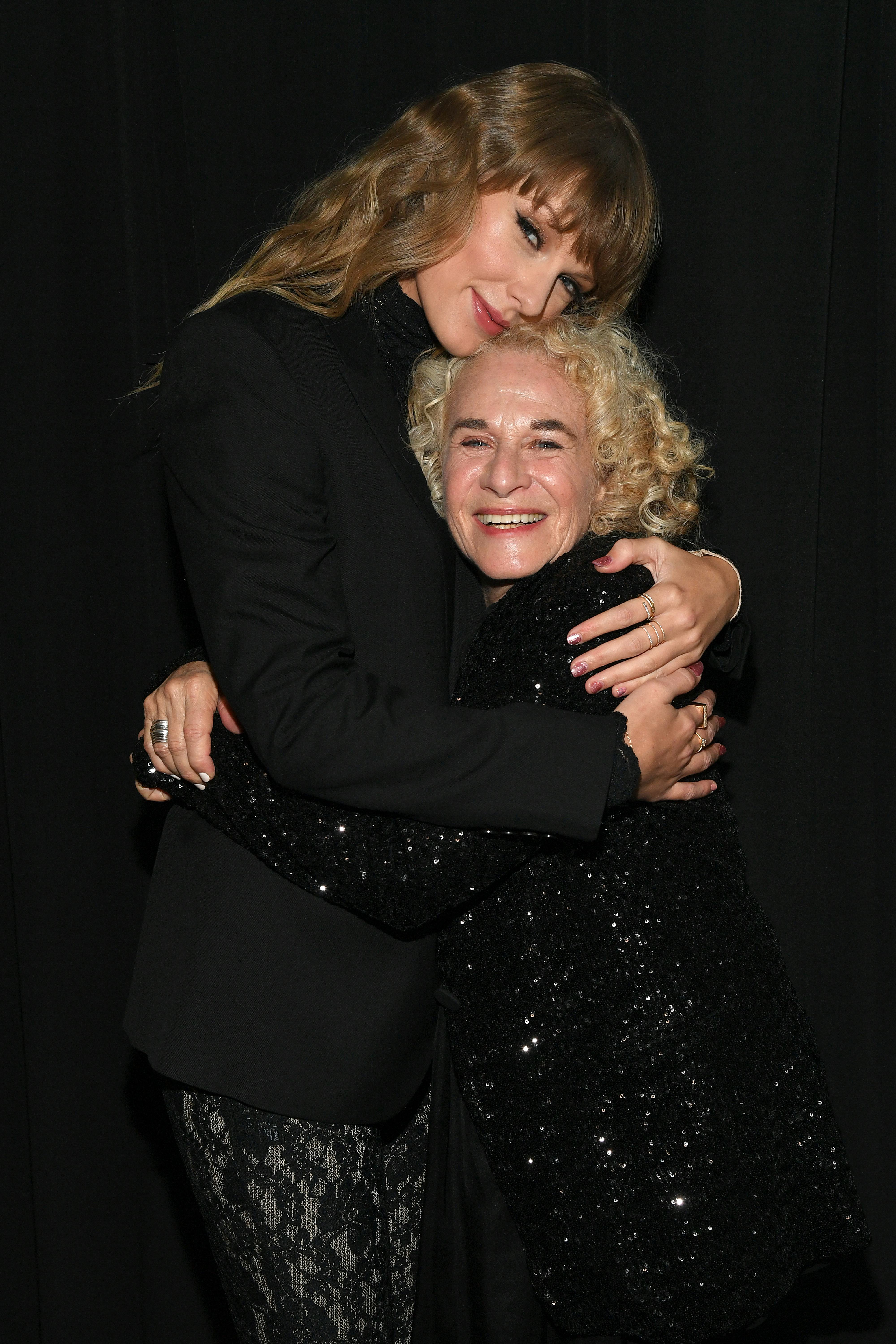 Carole King Covered Taylor Swift On A &lsquo;Swifties For Kamala&rsquo; Call