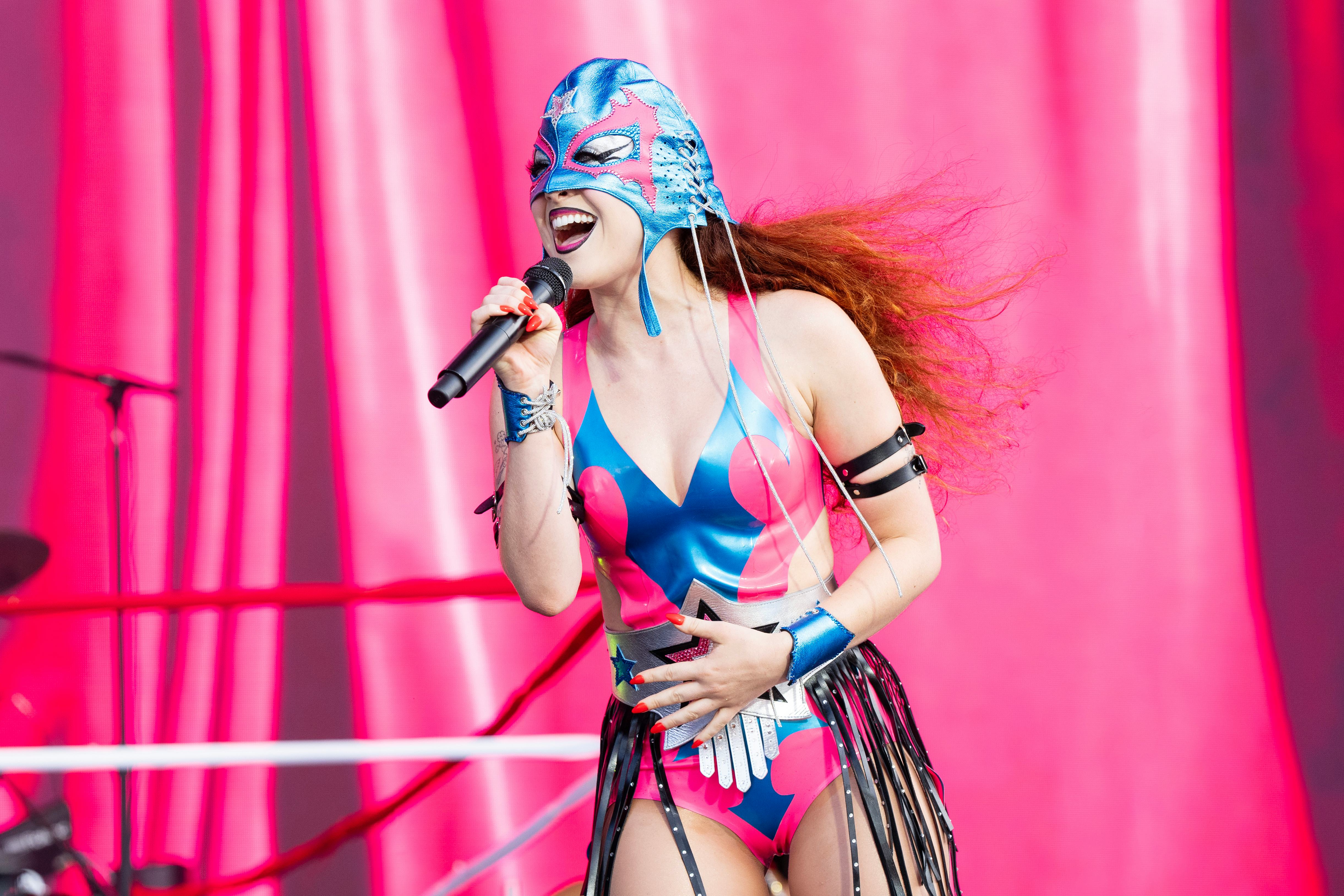 Chappell Roan&rsquo;s Lollapalooza Set Might&rsquo;ve Broken A New Record