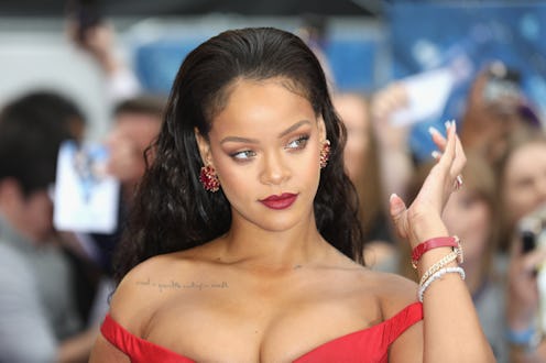 Rihanna red lipstick