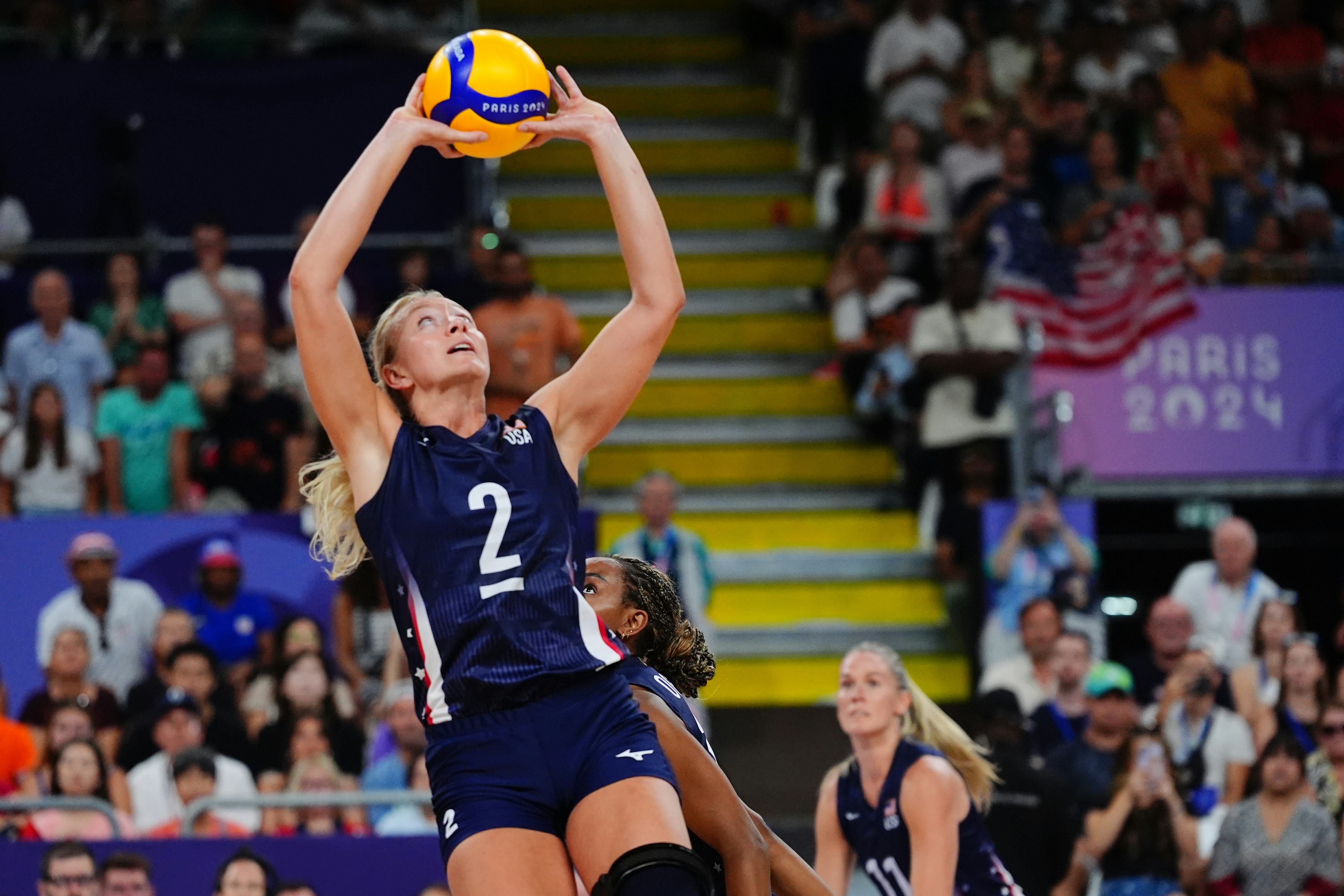 Jordyn Poulter drinks tart cherry juice before bed for better sleep.