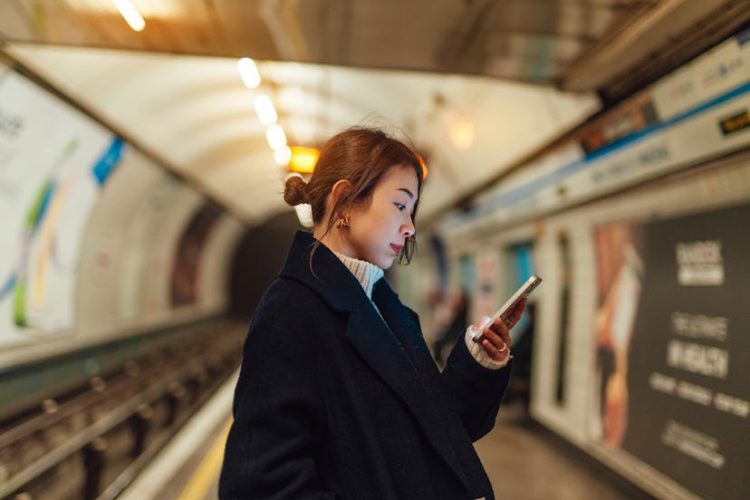 Signs you need a social media detox, especially when they start comparing themselves to others.