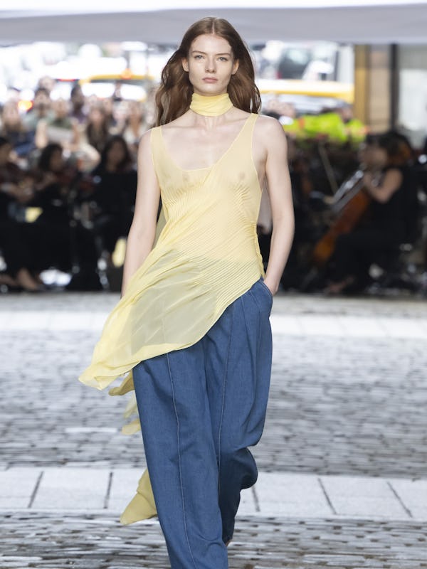 A model walks the runway during the Prabal Gurung Ready to Wear Spring/Summer 2025 fashion show as p…