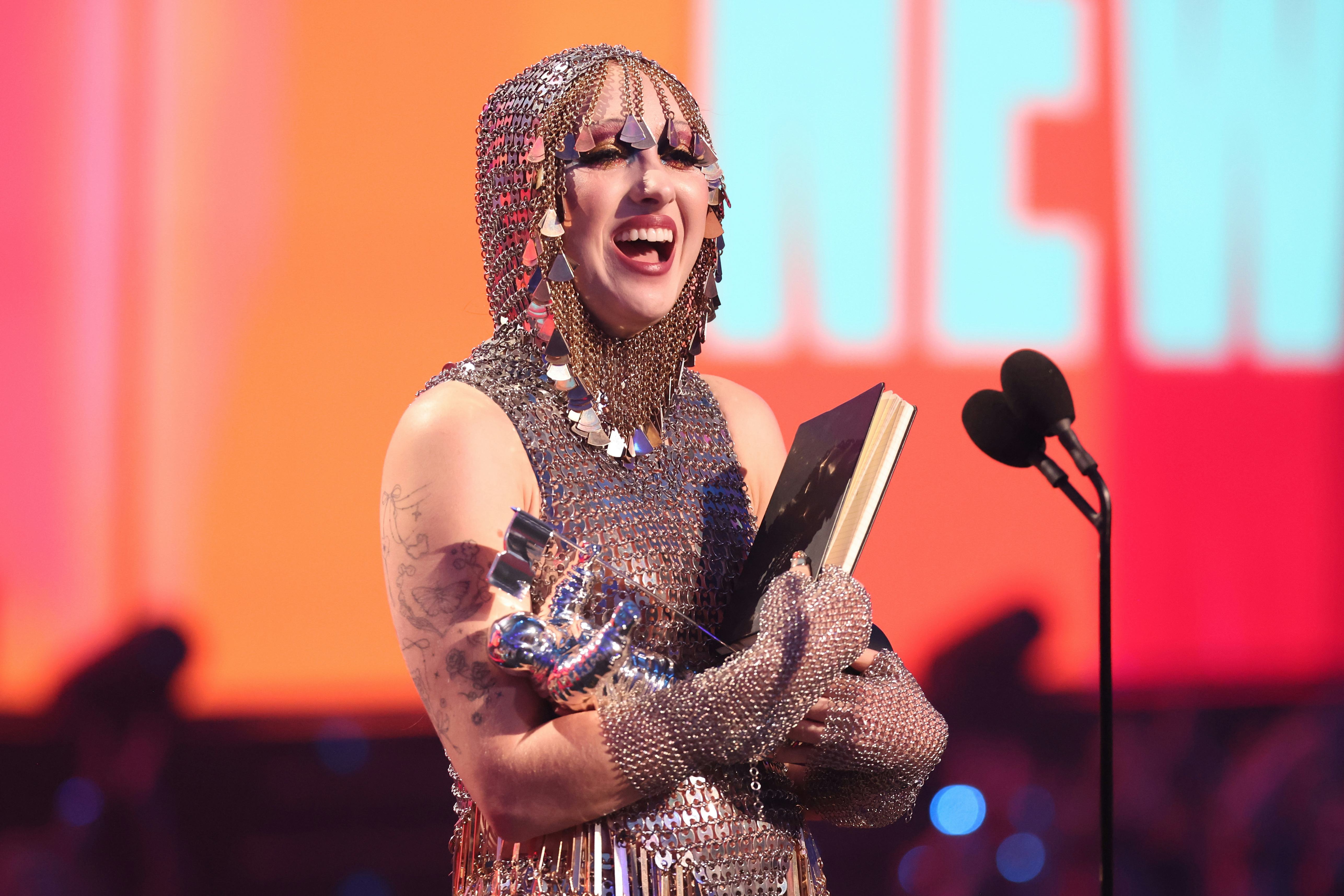 Chappell Roan had a heated exchanged on the VMAs red carpet before the 2024 MTV Video Music Awards.