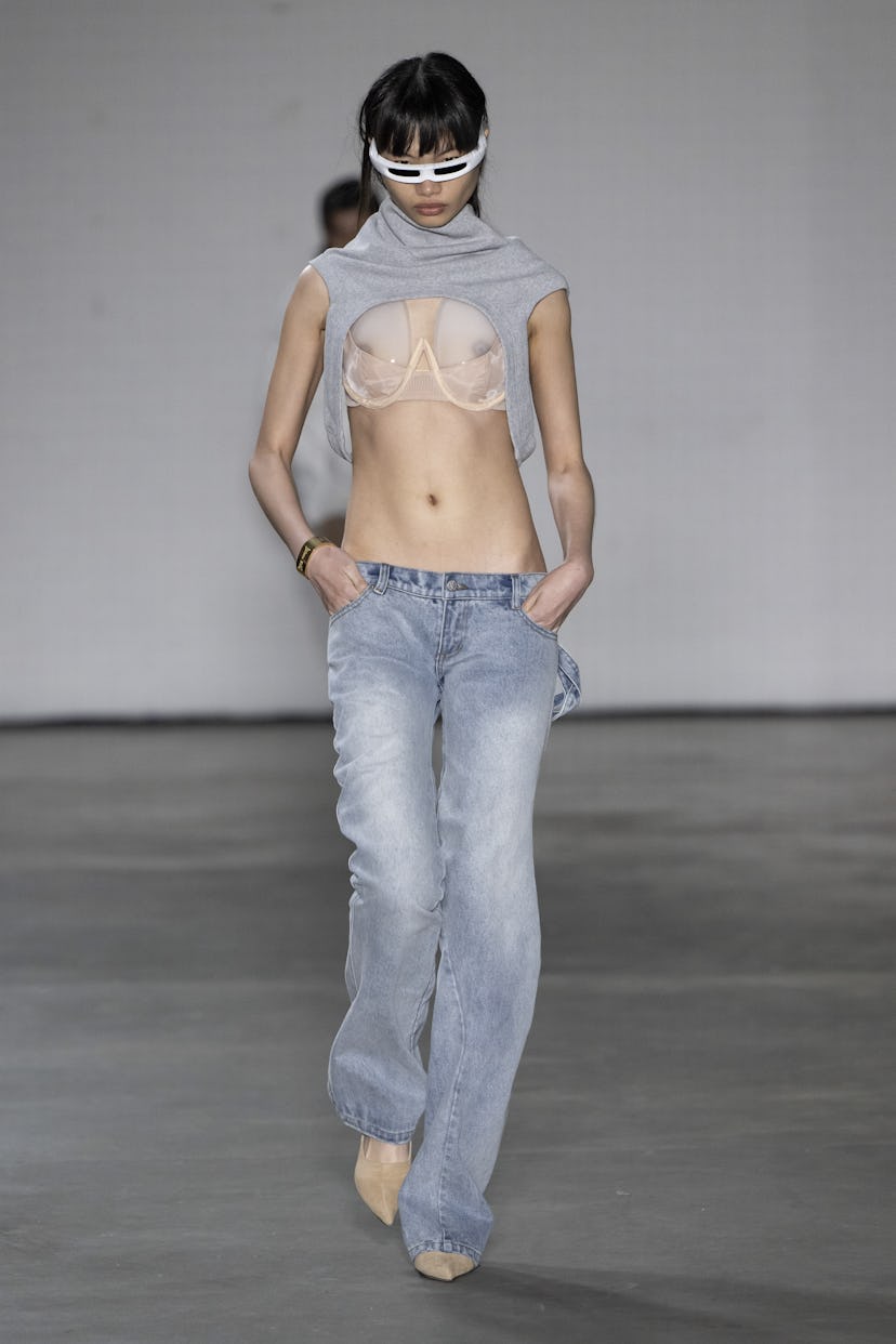 A model walks the runway at the Natasha Zinko fashion show during London Fashion Week September 2024…