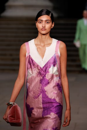 London Fashion Week Spring/Summer 2025's Biggest Beauty Trends