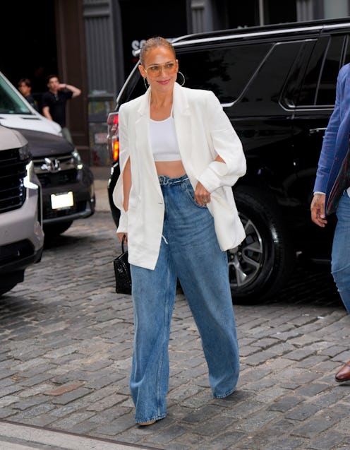 NEW YORK, NEW YORK - JULY 25: Jennifer Lopez is seen out and about on July 25, 2024 in New York City...