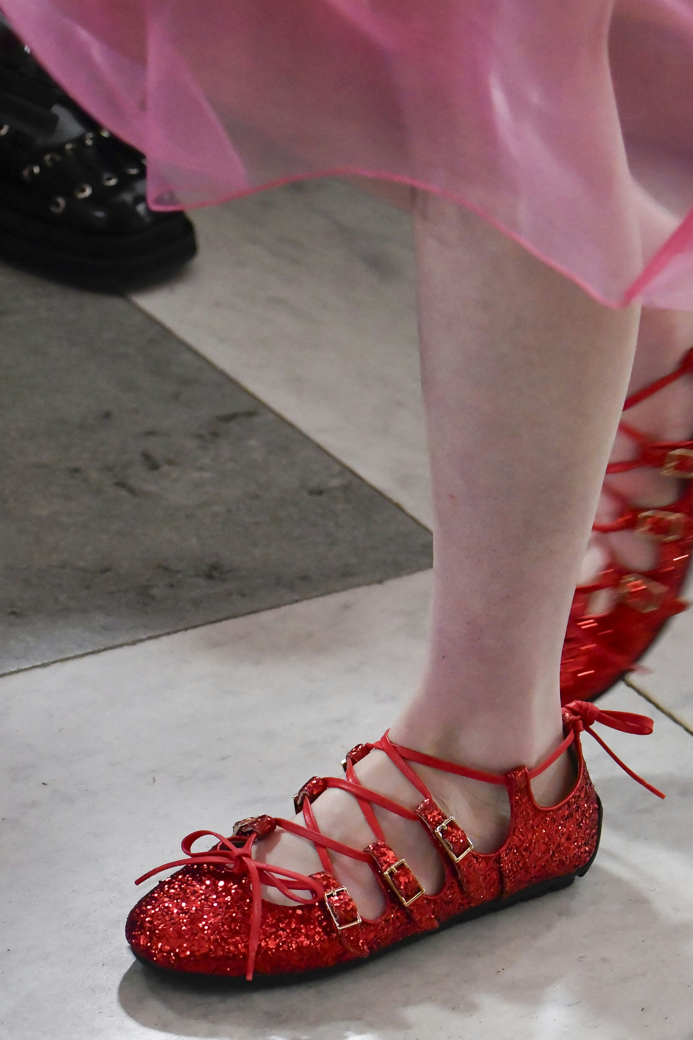A model walks the runway at the Simone Rocha fashion show during London Fashion Week September 2024 &hellip;
