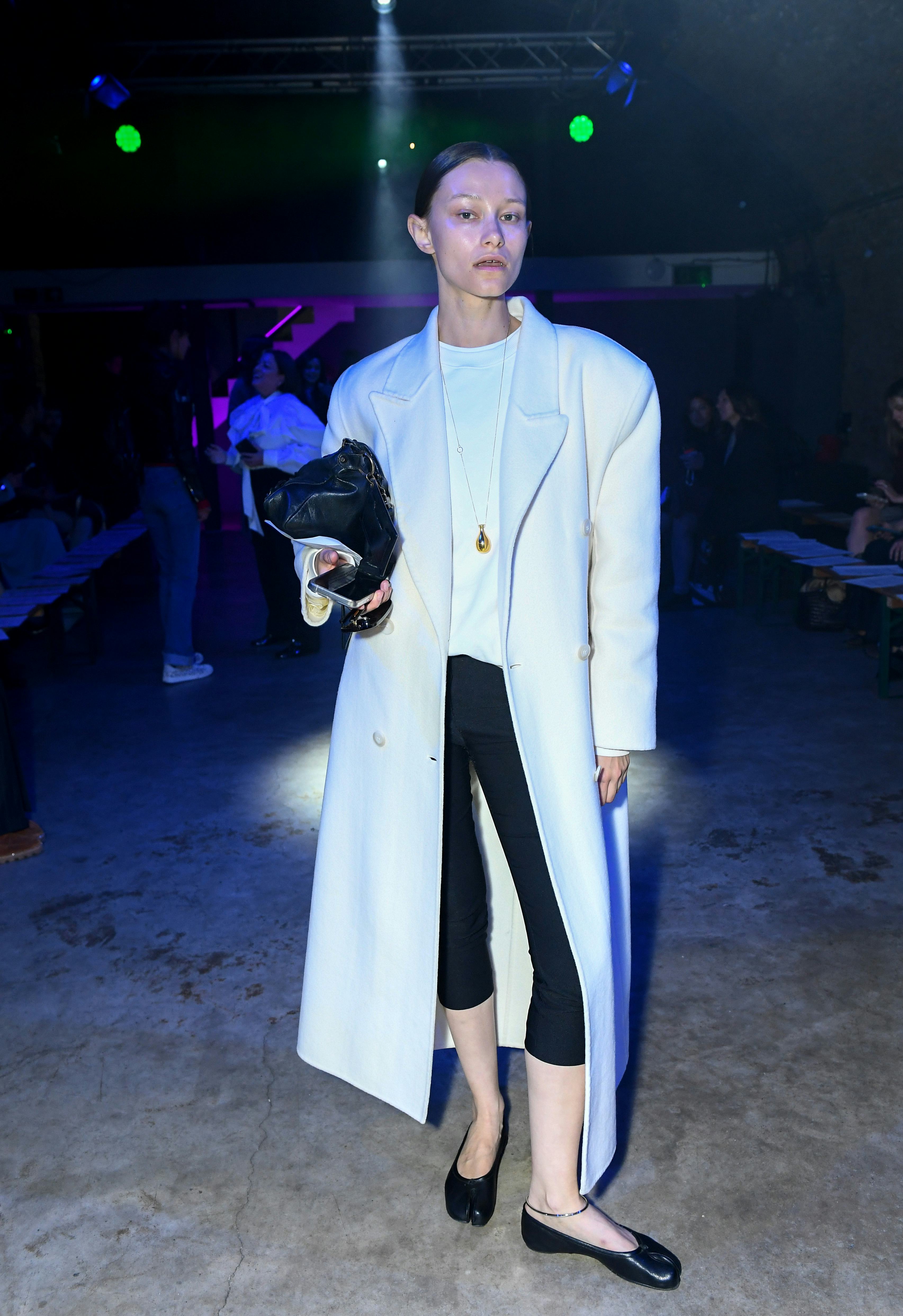 LONDON, ENGLAND - SEPTEMBER 13: Galina Arkhi attends the Mark Fast show during London Fashion Week S&hellip;