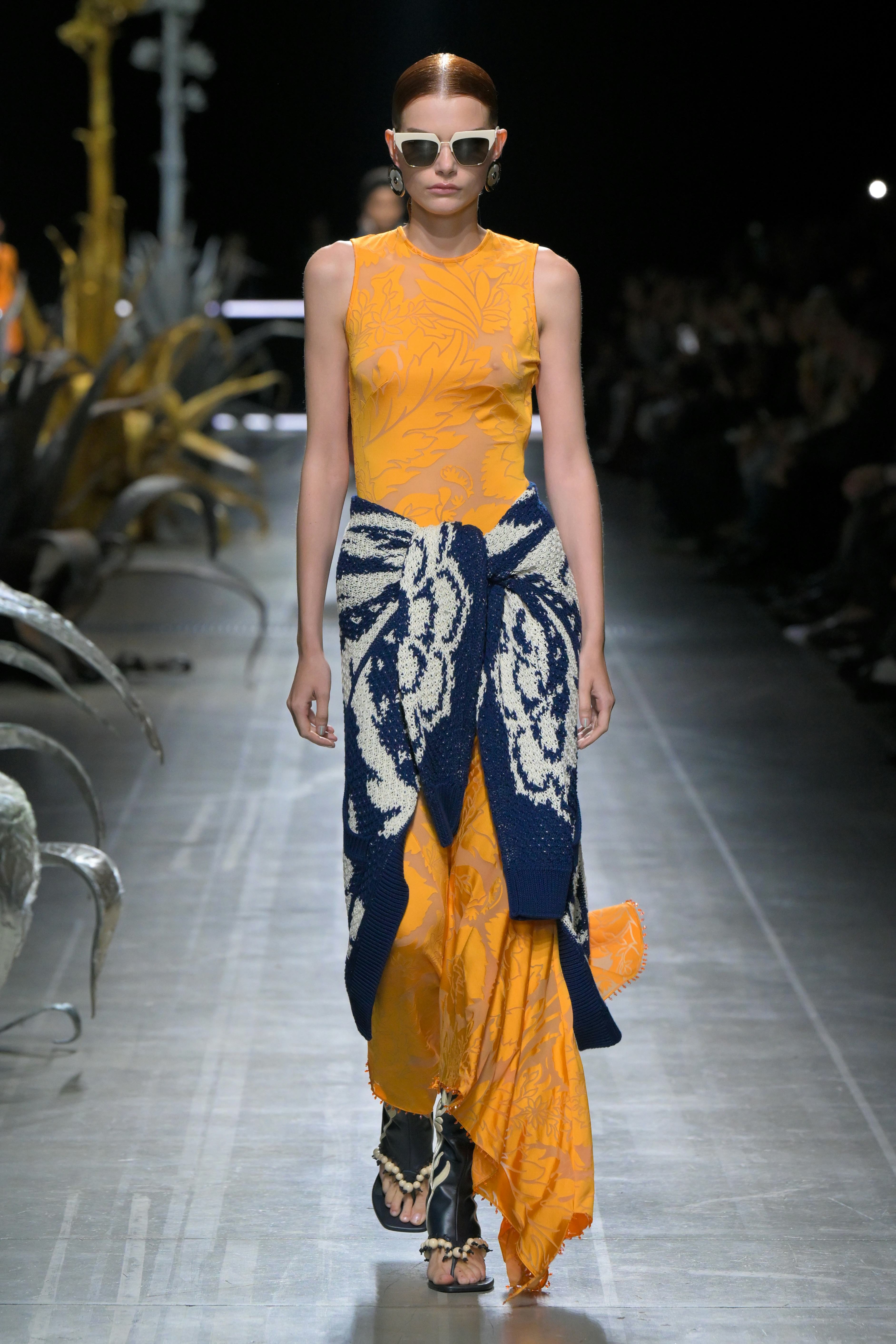 Model on the runway at Etro RTW Spring 2025 as part of Milan Ready to Wear Fashion Week on September&hellip;