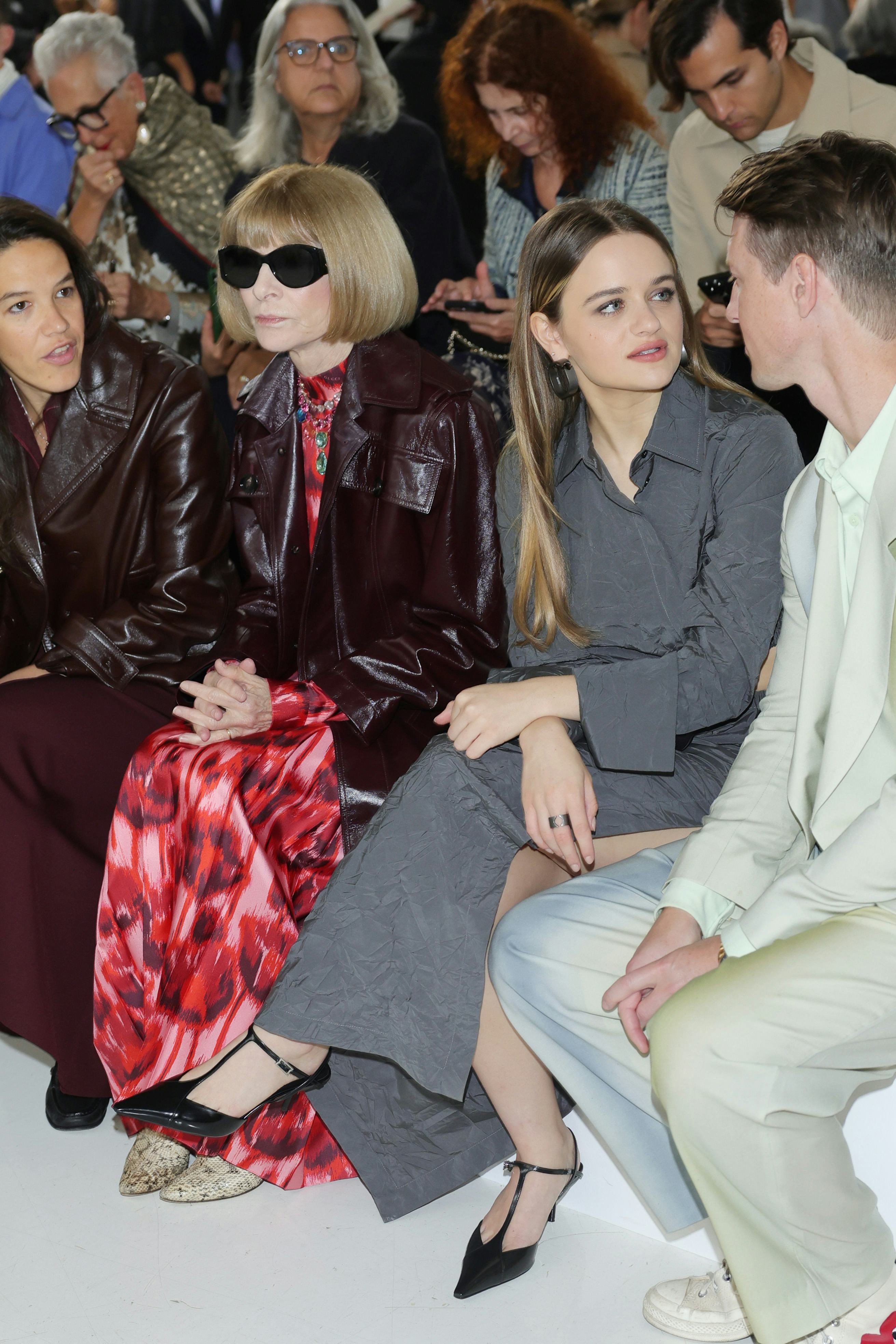 MILAN, ITALY - SEPTEMBER 19: Anna Wintour and Joey King attend the Max Mara fashion show during the &hellip;