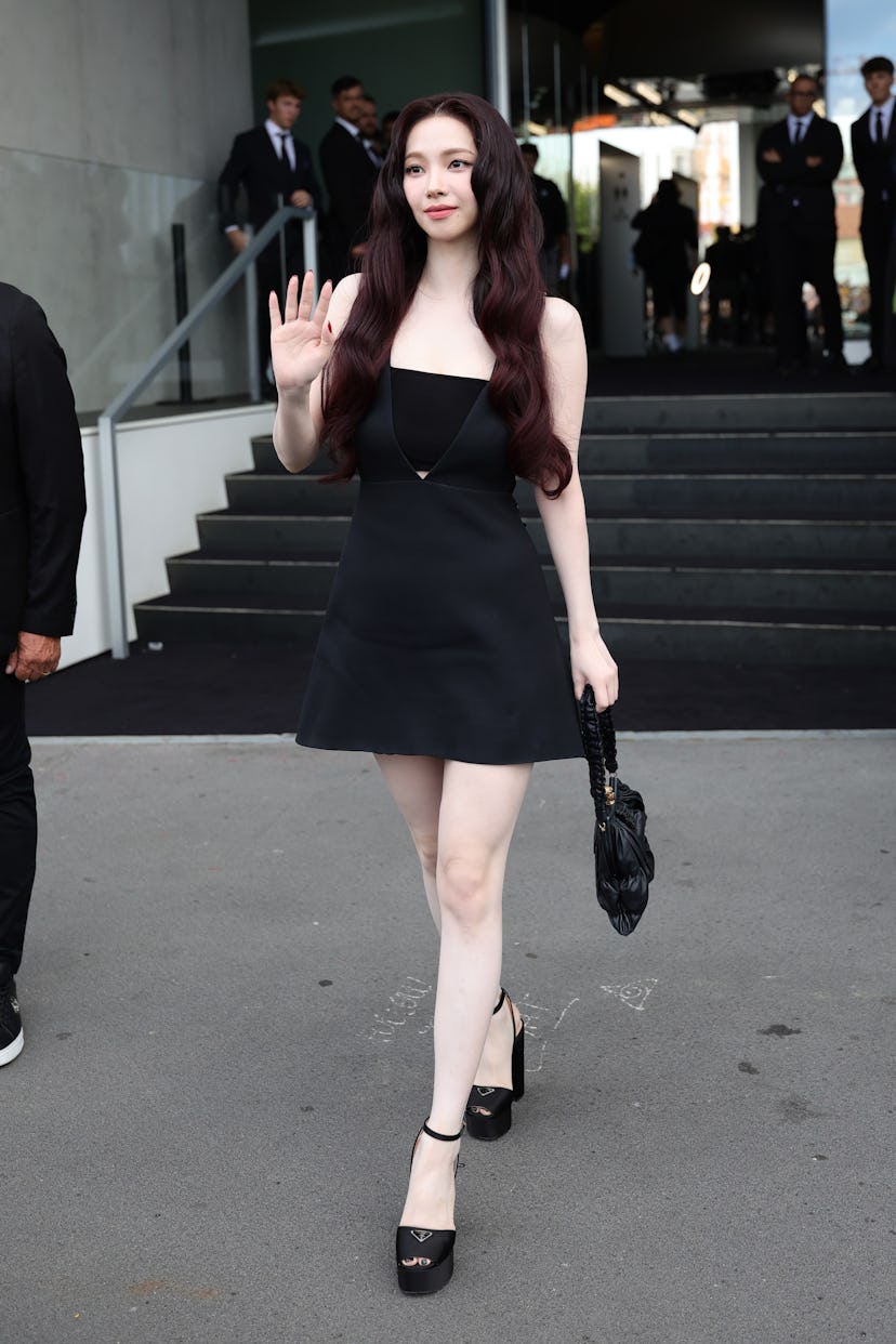 MILAN, ITALY - SEPTEMBER 19: Karina arrives at the Prada fashion show during the Milan Womenswear Sp...