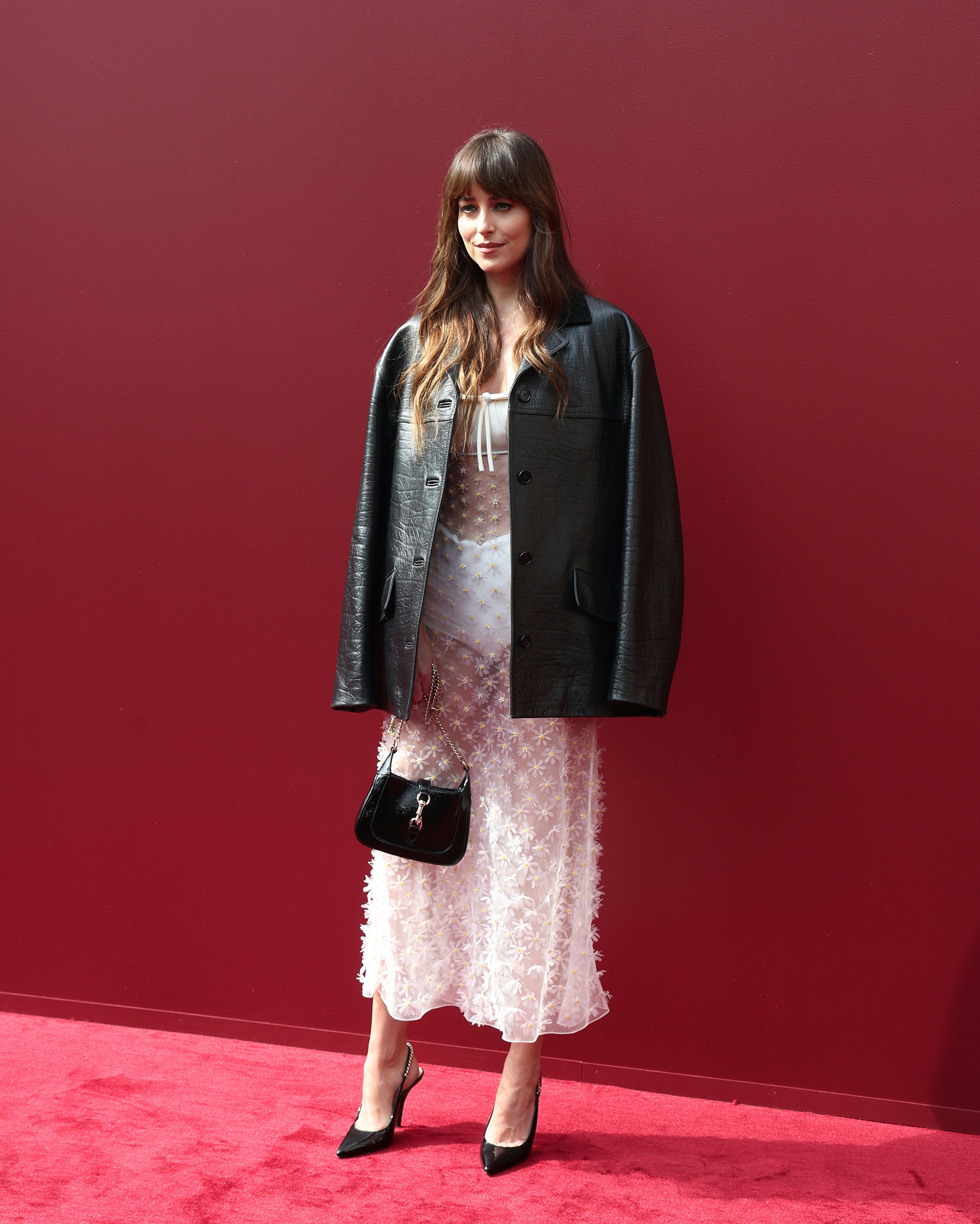 MILAN, ITALY - SEPTEMBER 20: Dakota Johnson attends the Gucci  Women&rsquo;s Spring Summer 2025 Fashion Sh&hellip;
