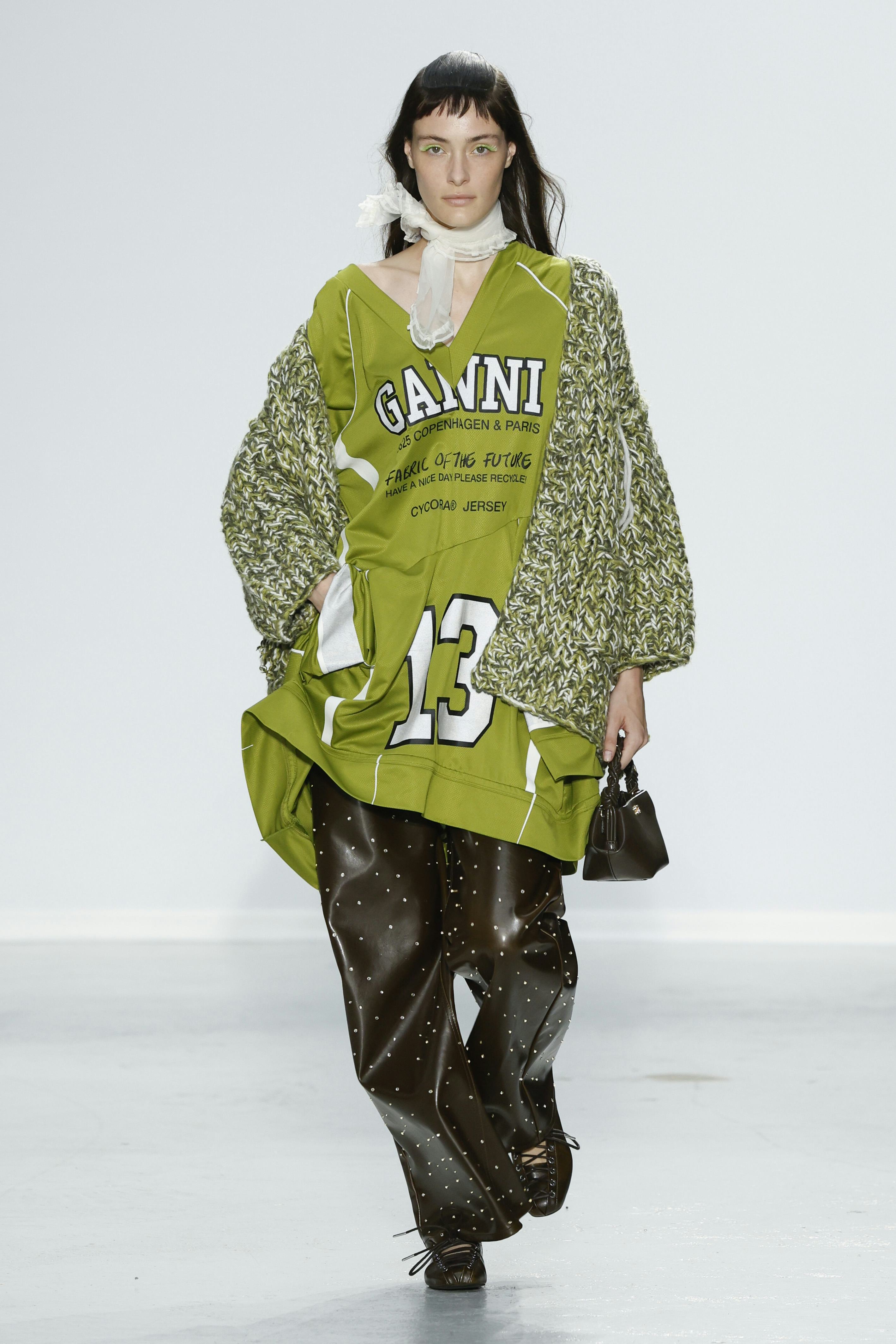 A model walks the runway during the Ganni Ready to Wear Spring/Summer 2025 fashion show as part of t&hellip;