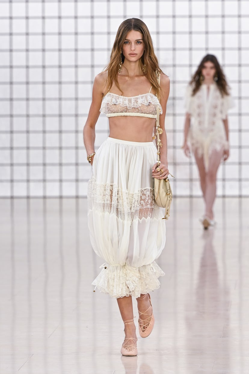 A model walks the runway during the Chloé Womenswear Spring-Summer 2025 show as part of Paris Fashio...