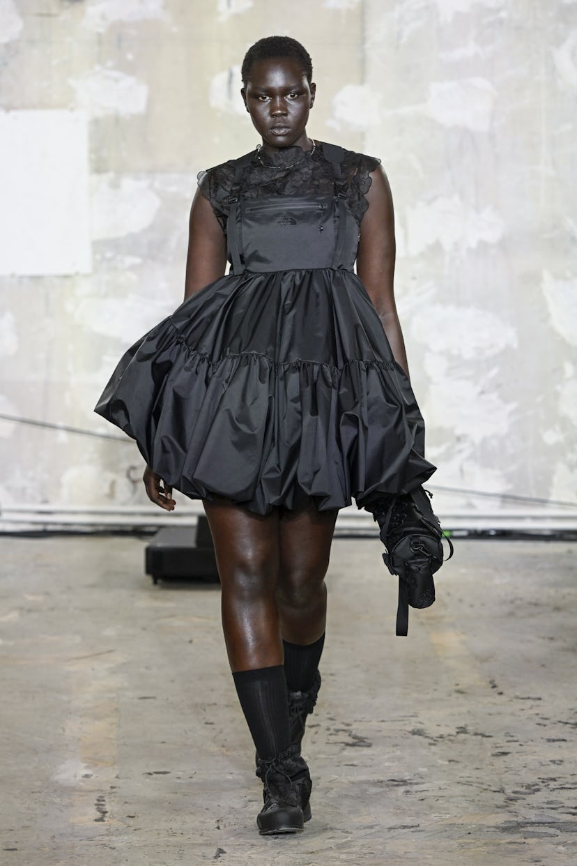 PARIS, FRANCE - SEPTEMBER 25: A model walks the runway during the Cecilie Bahnsen Ready to Wear Spri...