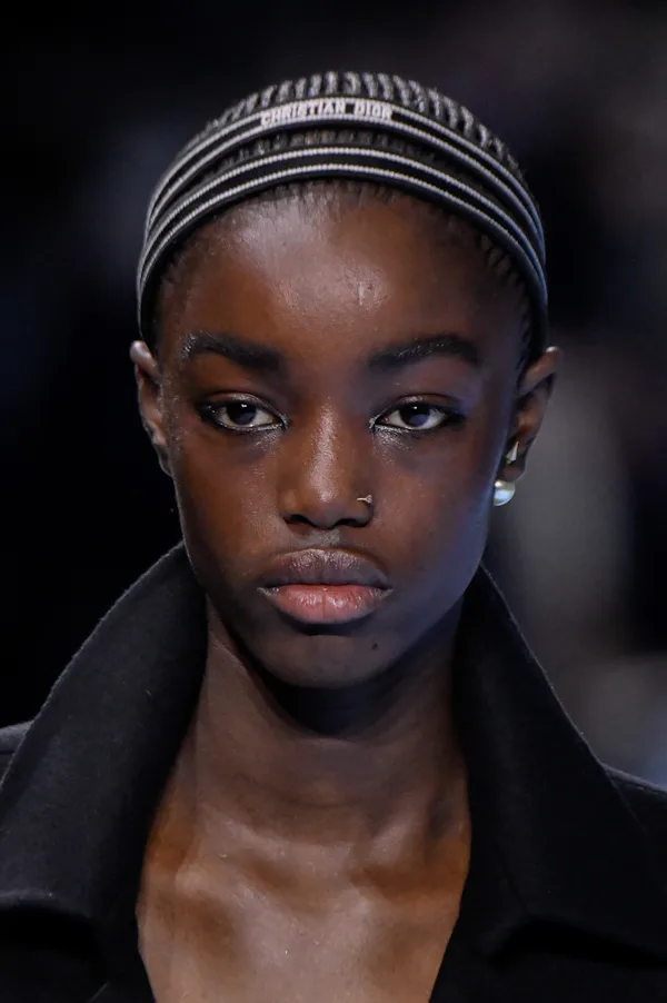 Nostalgic headbands were spotted at Paris Fashion Week Spring/Summer 2025.