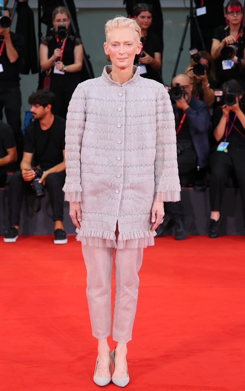 VENICE, ITALY - SEPTEMBER 2: Tilda Swinton attends the "The Room Next Door" red carpet during the 81...