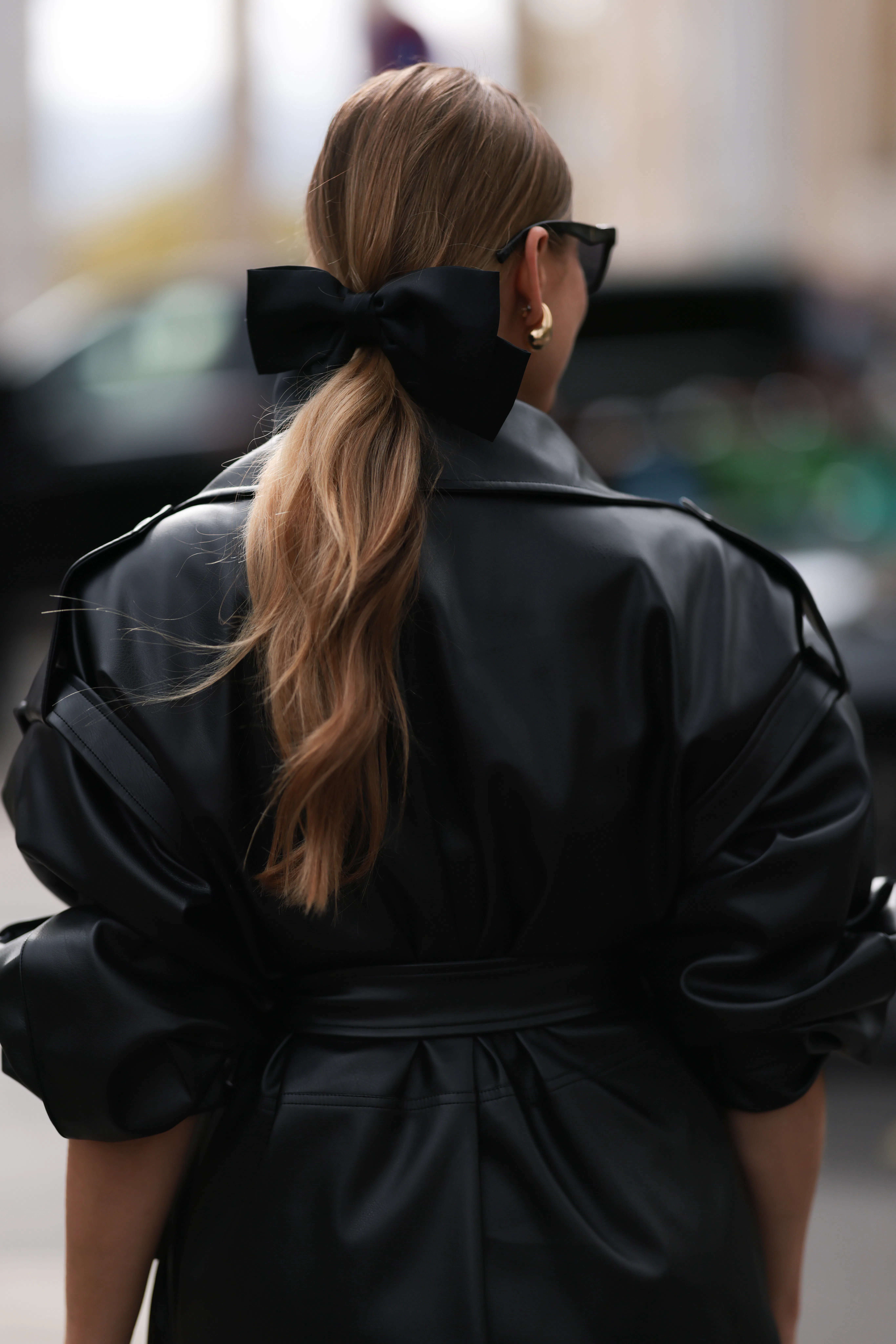 paris fashion week spring/summer 2025 street style beauty looks 