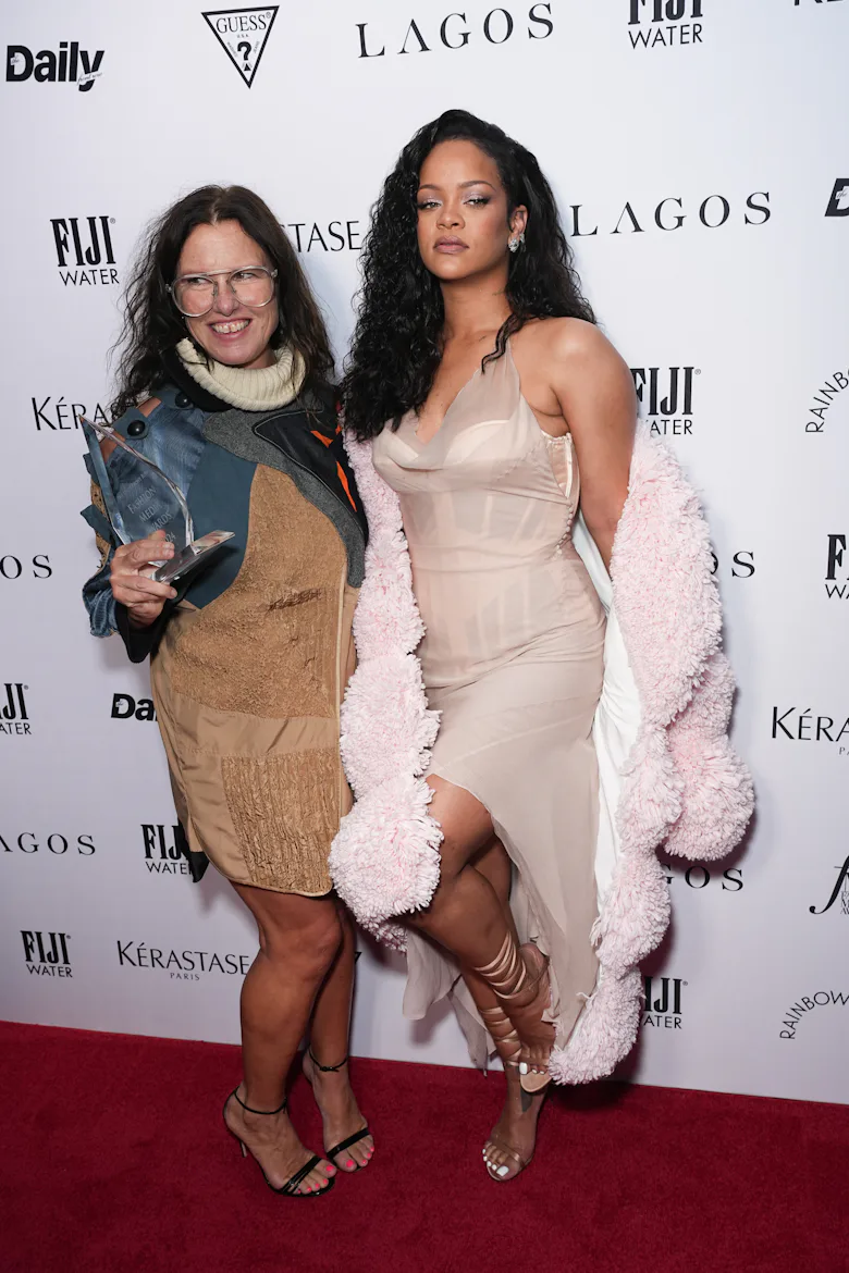 Rihanna's Sheer NYFW Dress Referenced A '90s Naomi Campbell Runway Moment Rihanna's Sheer NYFW Dress Referenced A '90s Naomi Campbell Runway Moment