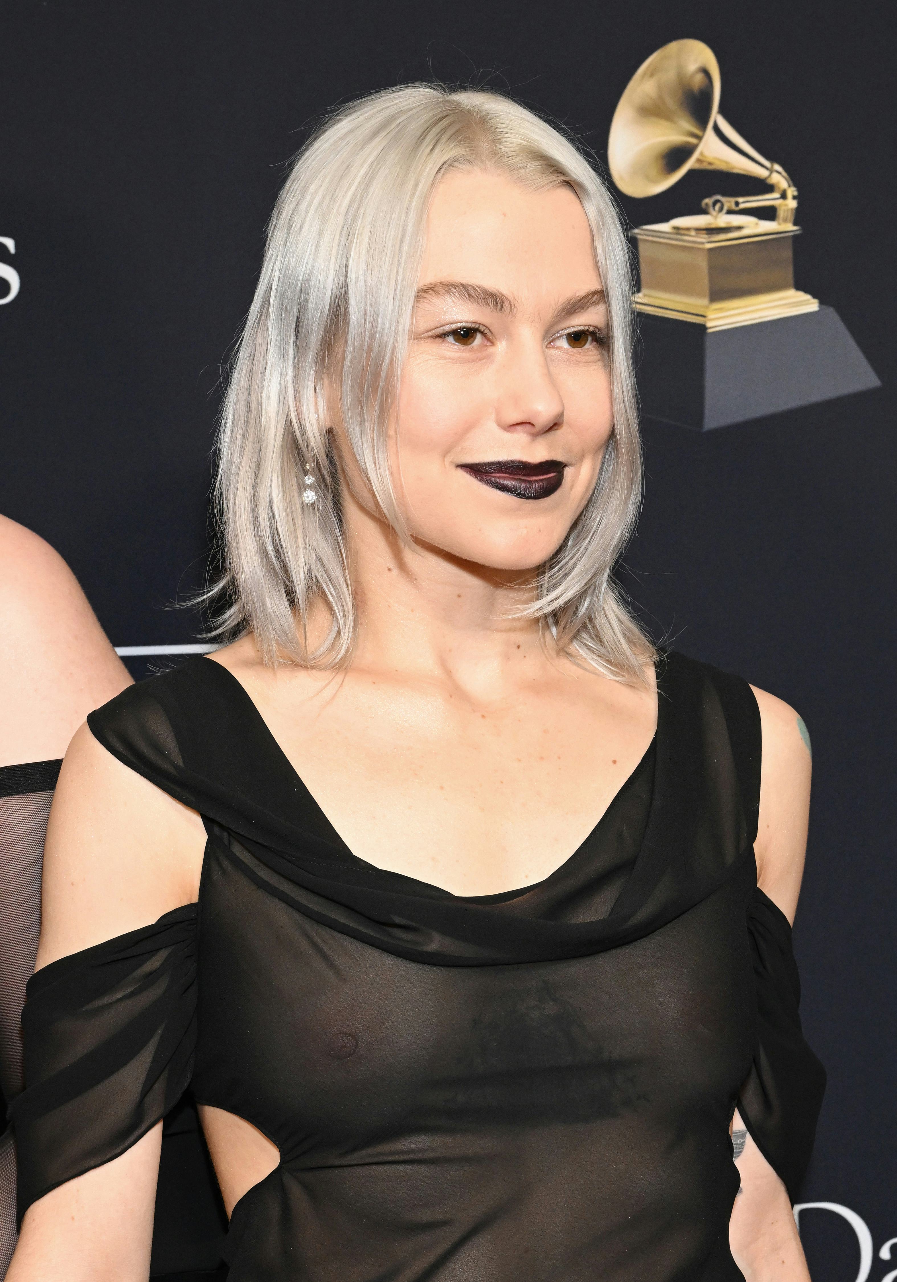 Free-the-nipple Grammys looks.
