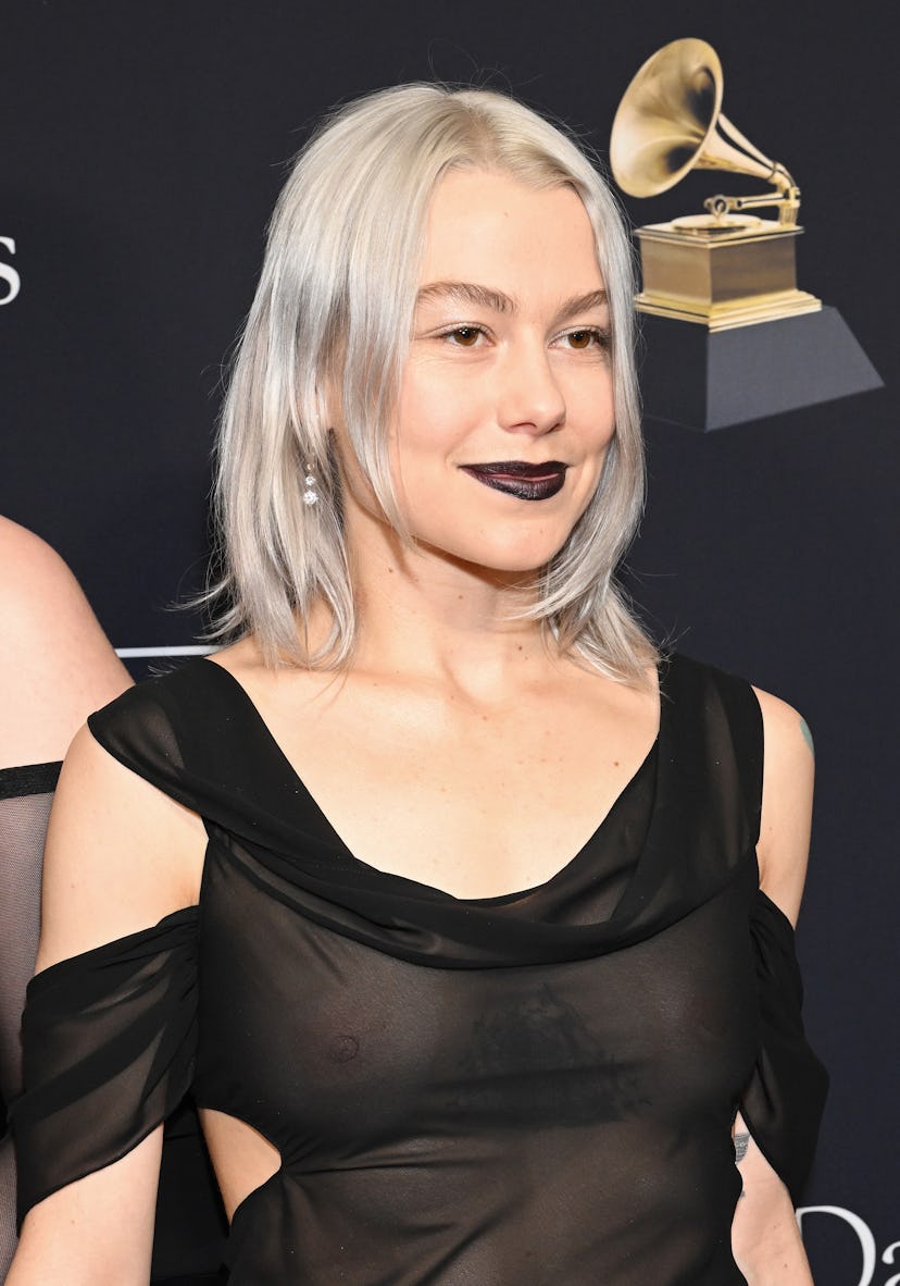Free-the-nipple Grammys looks.