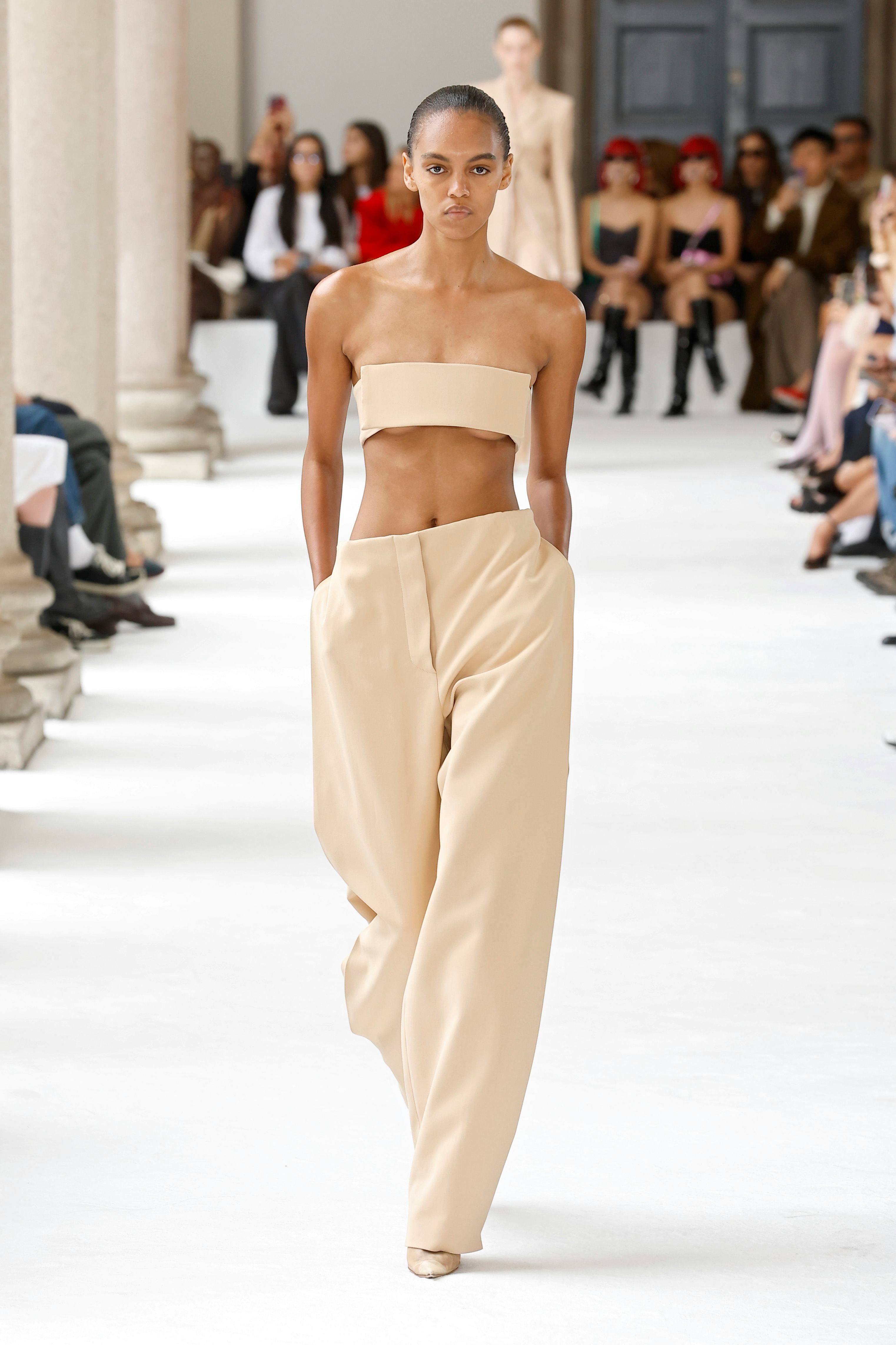 MILAN, ITALY - SEPTEMBER 20: A model walks the runway at the Sportmax fashion show during the Milan &hellip;