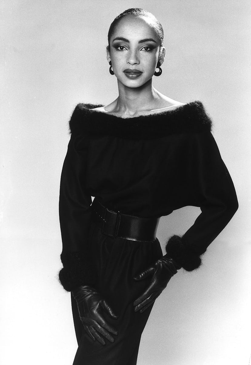 British singer songwriter Sade Adu, lead singer of the R&B group Sade, 1984. (Photo by Mirrorpix/Get...
