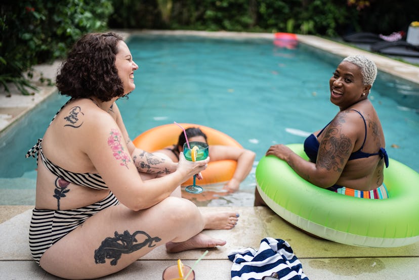 Pisces take advantage of relaxing on vacation.