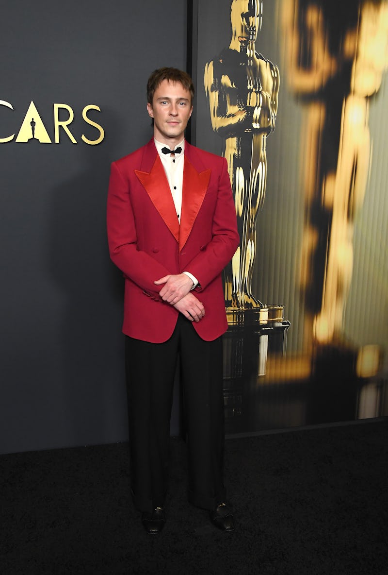 HOLLYWOOD, CALIFORNIA - NOVEMBER 17: Drew Starkey arrives at the 2024 Governors Awards at Dolby Thea...