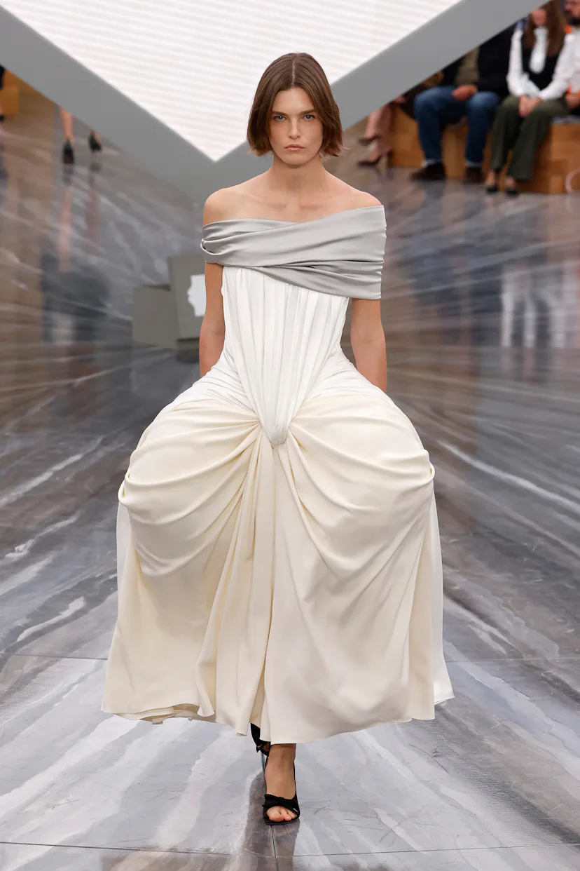 Dior's Spring/Summer 2026 Show Cast Jonathan Anderson's Fresh Vision ...