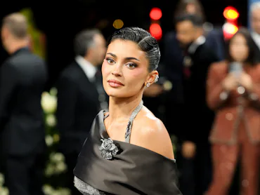 NEW YORK, NEW YORK - MAY 05: Kylie Jenner attends the 2025 Met Gala Celebrating "Superfine: Tailorin...