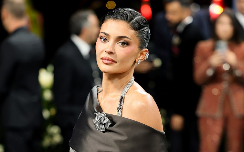 NEW YORK, NEW YORK - MAY 05: Kylie Jenner attends the 2025 Met Gala Celebrating "Superfine: Tailorin...