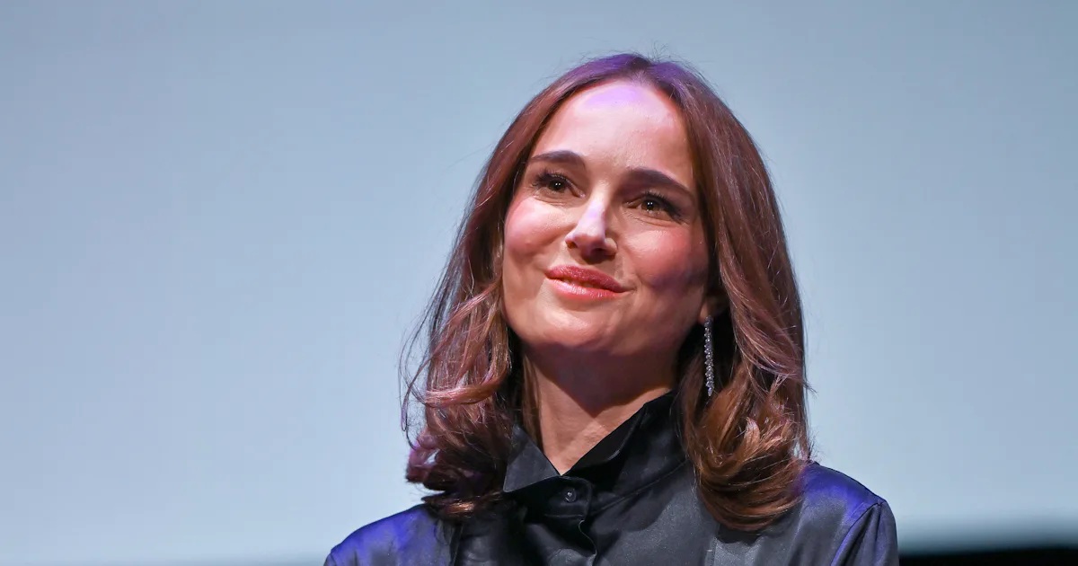 Natalie Portman Brightens Up a Simple Shirt With a Party-Ready Bubble ...