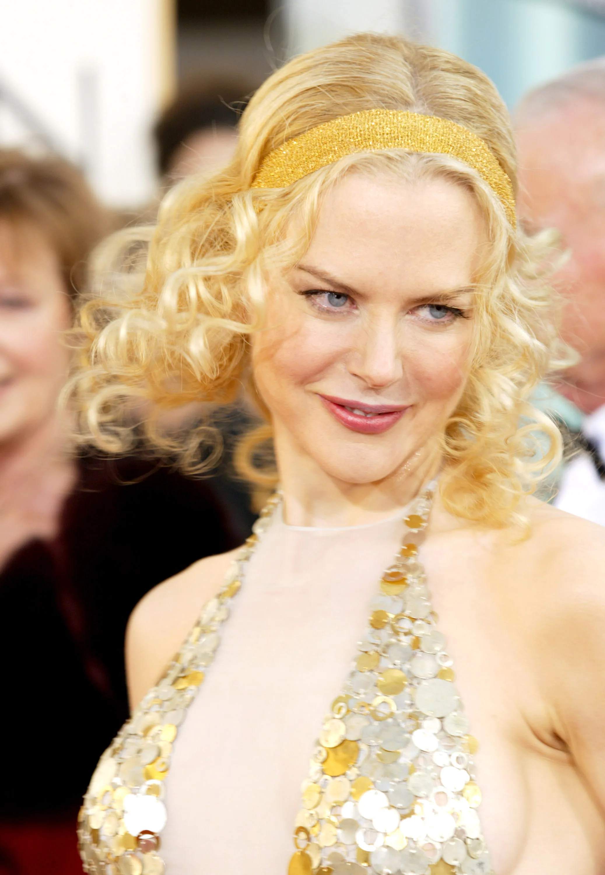 Nicole Kidman platinum blonde hair