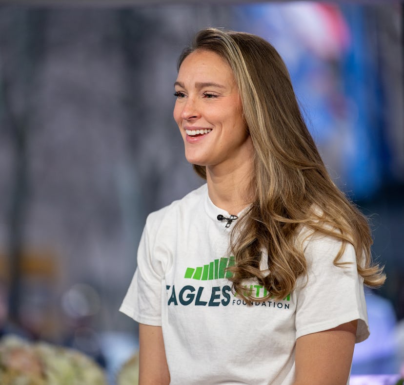 Kylie Kelce explains why she hates the phrase "we're pregnant."